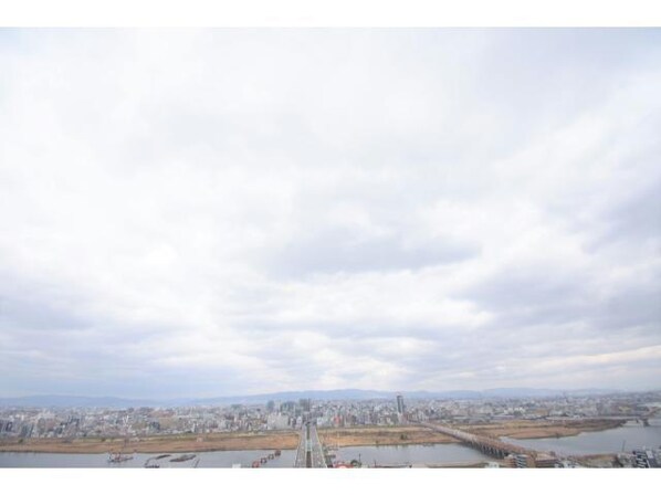 レジデンス梅田ローレルタワーの物件内観写真